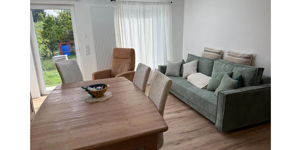 Etagenwohnung Brühl - 2 Zimmer, 70 m&sup2;, 1.500&euro; | Angebot:24878524