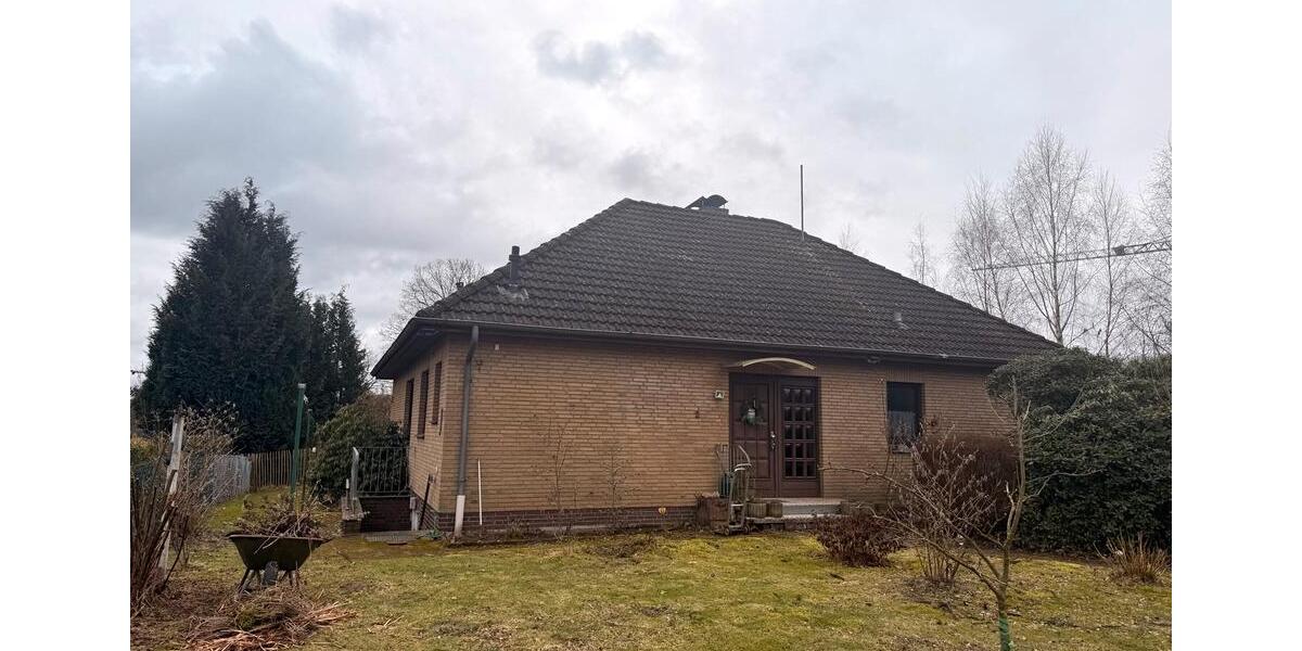 Einfamilienhaus Büchen - 3 Zimmer, 100 m&sup2;, 1.300&euro; | Angebot:26044744