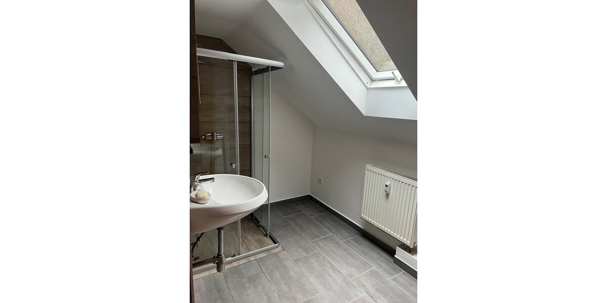Dachgeschoßwohnung Bad Berneck im Fichtelgebirge - 3 Zimmer, 20 m&sup2;, 750&euro; | Angebot:26223716