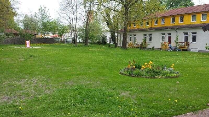 Einfamilienhaus Teltow - 11 Zimmer, 610 m&sup2;, 15.000&euro; | Angebot:20817273