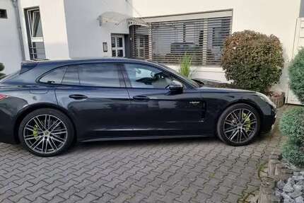 Porsche Panamera 42.000 km 66.800 &euro; Rosbach 61191