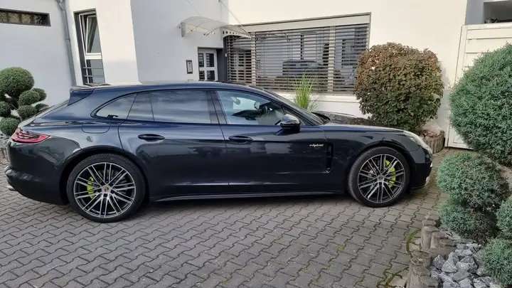 Porsche Panamera 42.000 km 66.800 &euro; Rosbach 61191