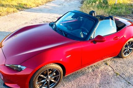 Mazda MX-5 10.000 km 27.890 &euro; Wallertheim 55578