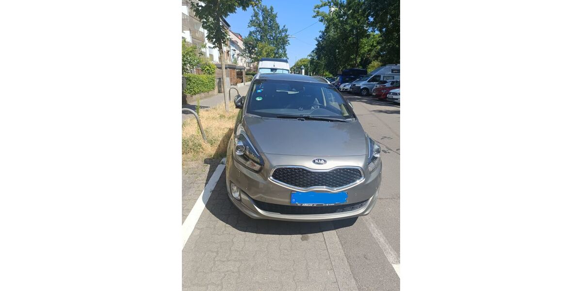 Kia Carens 128.000 km 12.500 &euro; Karlsruhe 76135