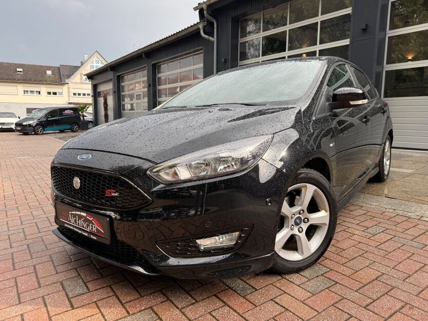 Ford Focus 102.000 km 8.490 € Floß 92685