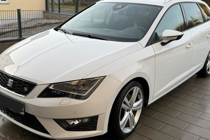 Seat Leon 155.000 km 14.700 &euro; Altdorf 90518