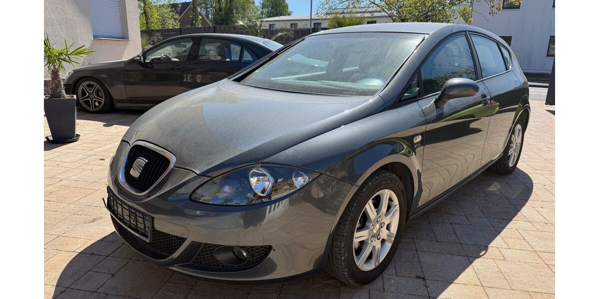 Seat Leon 163.255 km 2.900 &euro; Versmold 33775
