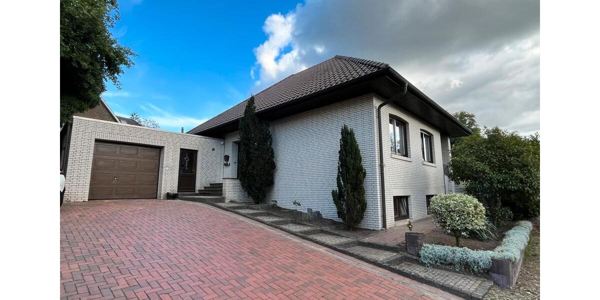 Einfamilienhaus (opt. Zweifamilienhaus)in Steinfeld (Oldenburg) 9 zimmer