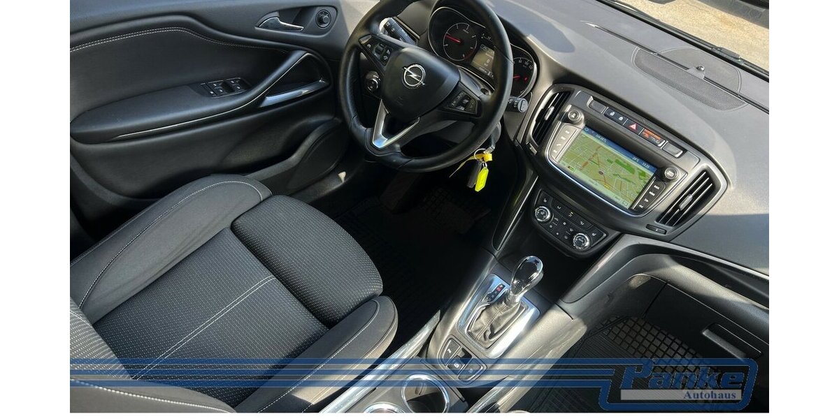 Opel Zafira Innovation*7-Sitz*R-Cam*Lkrhg*SHZ*Navi* 149.980 km 12.480 &euro; Berlin 13187
