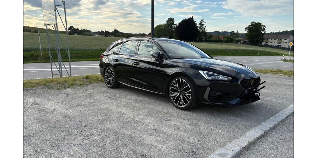 Cupra Leon 60.000 km 25.999 &euro; Ortenburg 94496