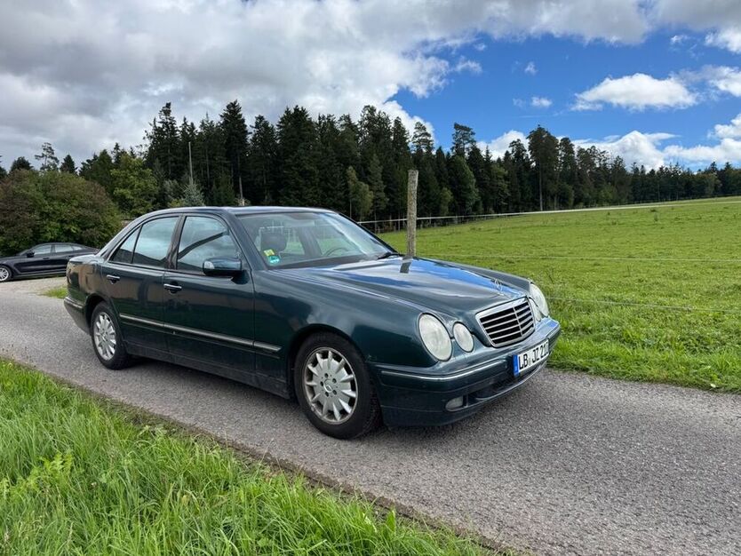 E 280