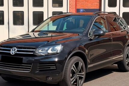 VW Touareg 283.000 km 8.950 &euro; Nürnberg 90431