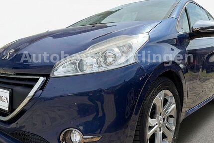 Peugeot 208 120.111 km 4.000 &euro; Tuttlingen 78532
