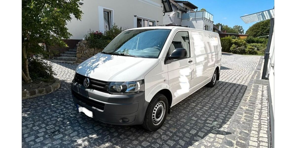 VW T5 Transporter 133.000 km 10.900 &euro; Bielefeld 33611