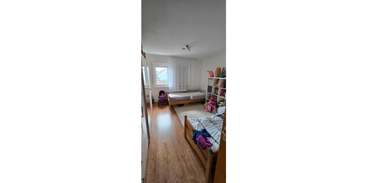 Etagenwohnung Schweinfurt Haardt - 3 Zimmer, 80 m&sup2;, 225.000&euro; | Angebot:26823838
