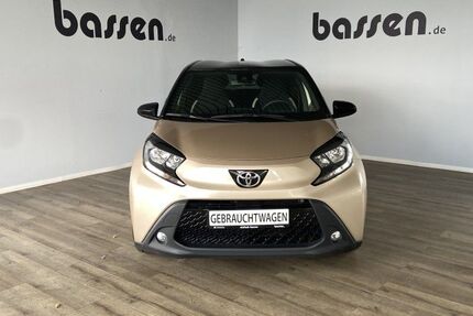 Toyota Aygo (X) 30.568 km 14.950 € Rotenburg 27356