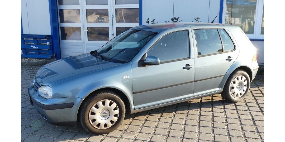 VW Golf 168.000 km 950 &euro; Cottbus 03042