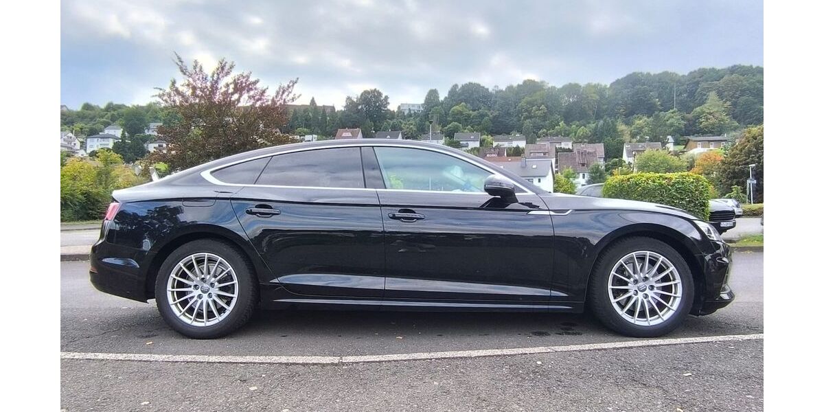 Audi A5 99.000 km 22.000 &euro; Bad Hersfeld 36251