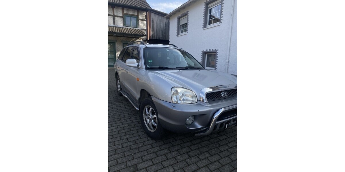 Hyundai Santa Fe 240.400 km 1.300 &euro; Alsfeld 36304