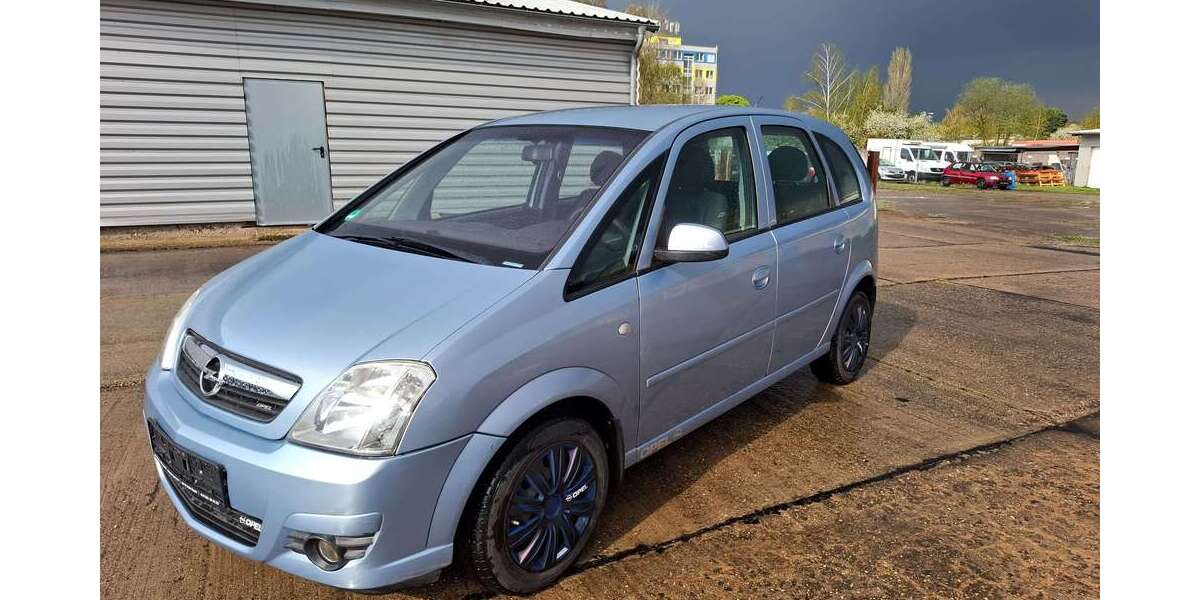 Opel Meriva 117.594 km 2.799 &euro; Halle 06116