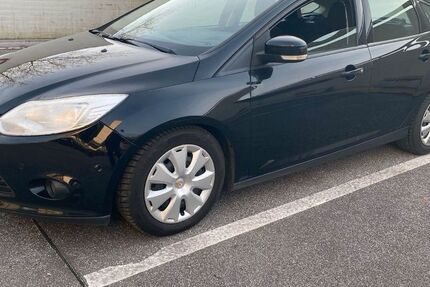 Ford Focus 184.000 km 4.450 &euro; Kiel 24109