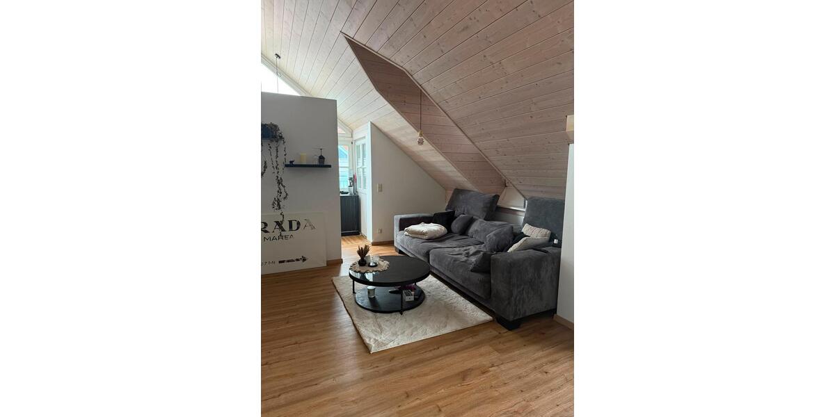 Dachgeschoßwohnung Peiting - 2 Zimmer, 55 m&sup2;, 250.000&euro; | Angebot:27185504