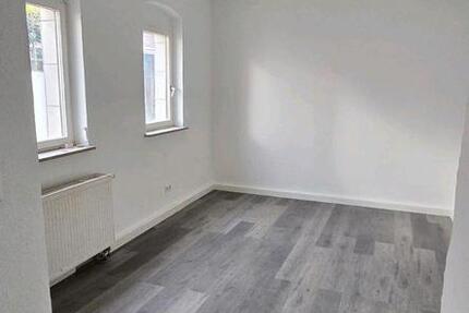Haus Speyer - 6 Zimmer, 120 m&sup2;, 1.370&euro; | Angebot:25992054