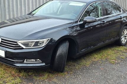 VW Passat 93.000 km 16.499 &euro; Weißwasser 02943