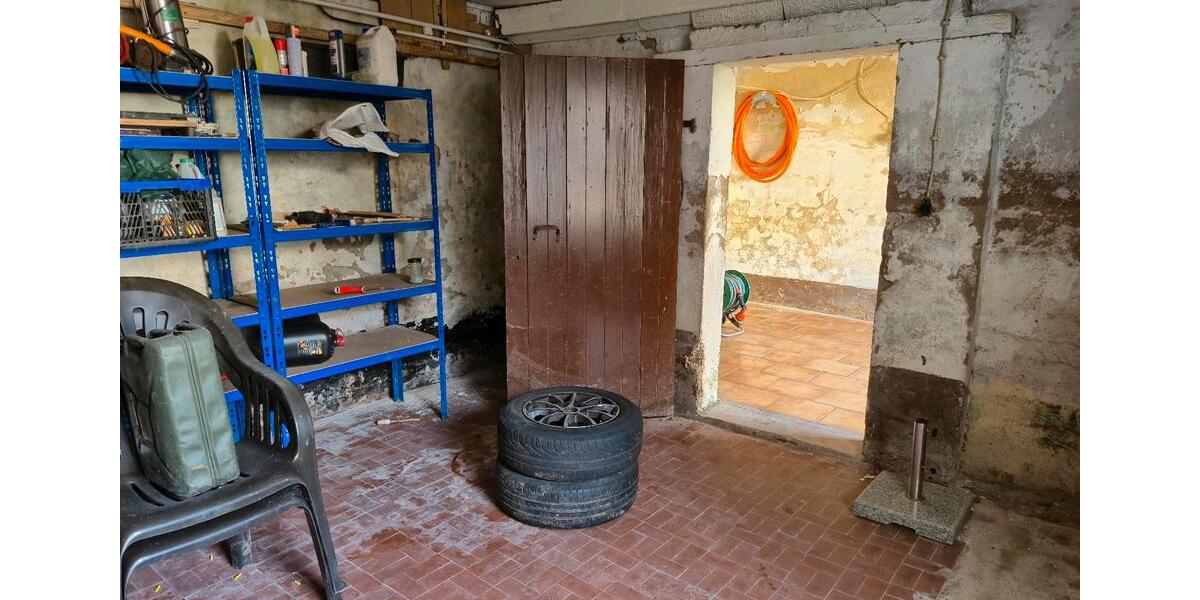 Mehrfamilienhaus, Wohnhaus Ottweiler - 9 Zimmer, 200 m&sup2;, 139.000&euro; | Angebot:26868850