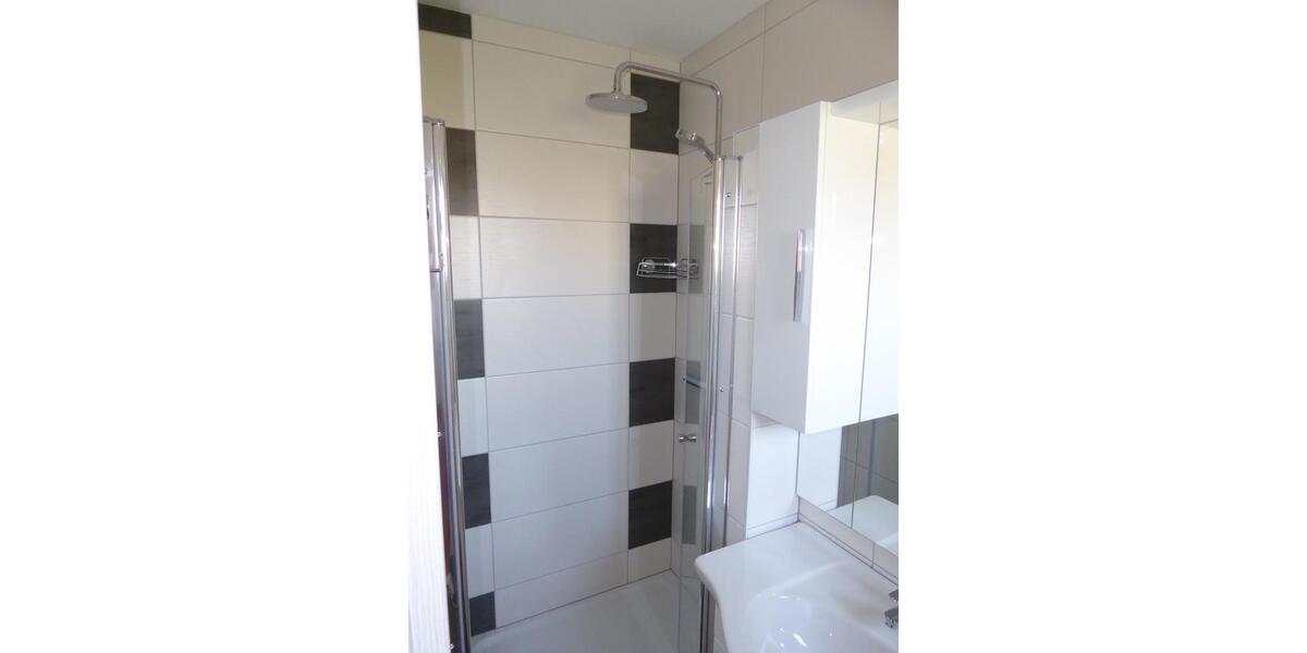 Etagenwohnung Remshalden - 2 Zimmer, 63 m&sup2;, 720&euro; | Angebot:24838405