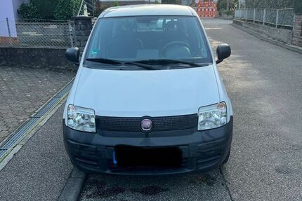 Fiat Panda 104.000 km 2.690 € Kämpfelbach 75236