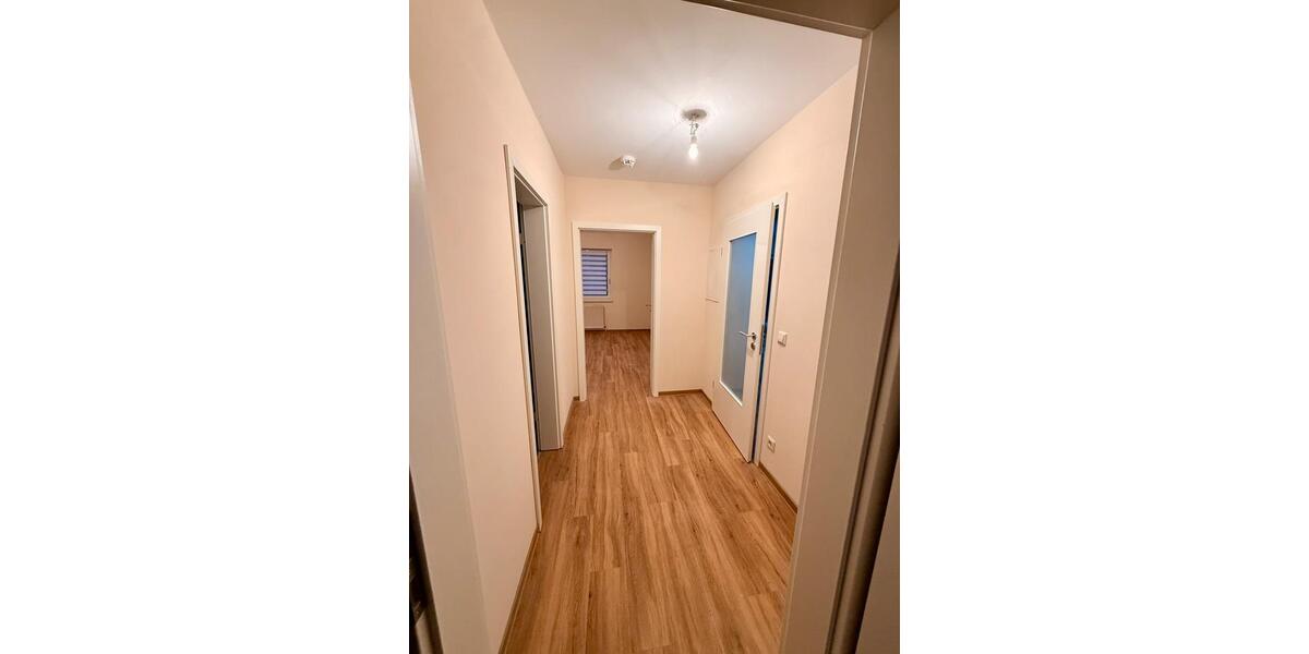 Terrassenwohnung Wolmirstedt - 3 Zimmer, 81 m&sup2;, 970&euro; | Angebot:26405515
