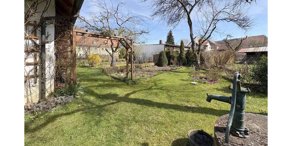 Doppelhaushälfte Weidenberg - 6 Zimmer, 125 m&sup2;, 239.000&euro; | Angebot:26388949