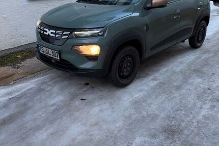 Dacia Spring 21.900 km 13.300 &euro; Palling 83349