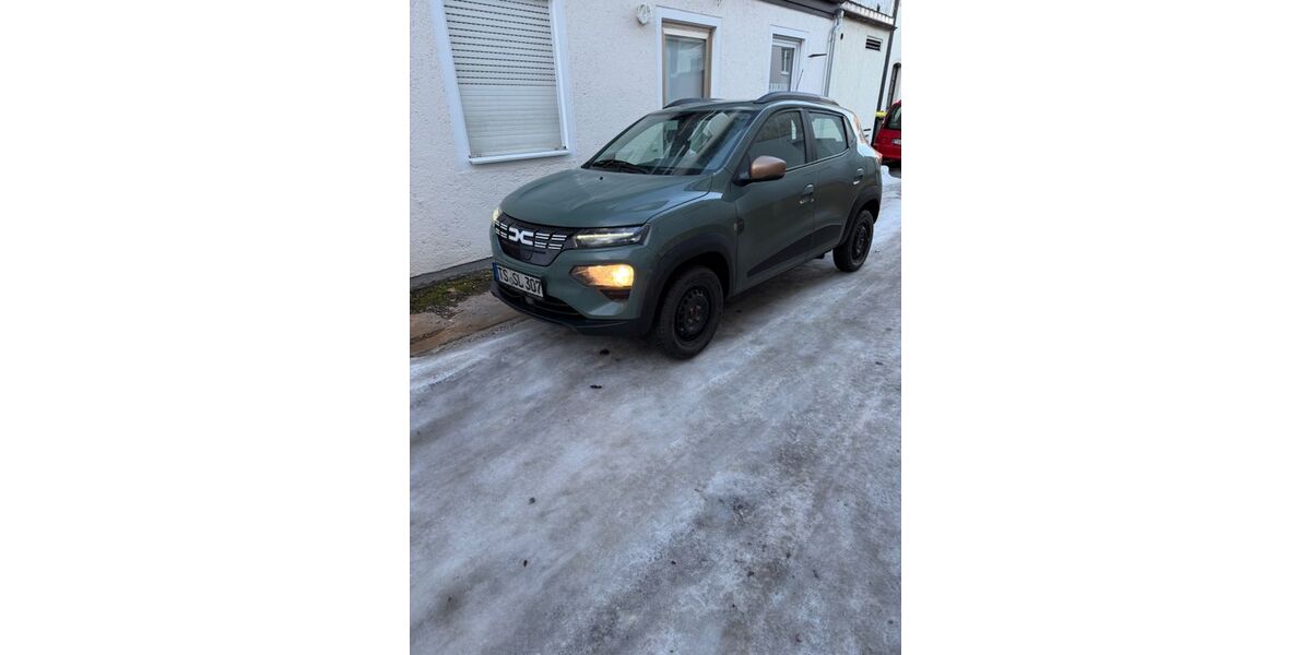 Dacia Spring 21.900 km 13.300 &euro; Palling 83349