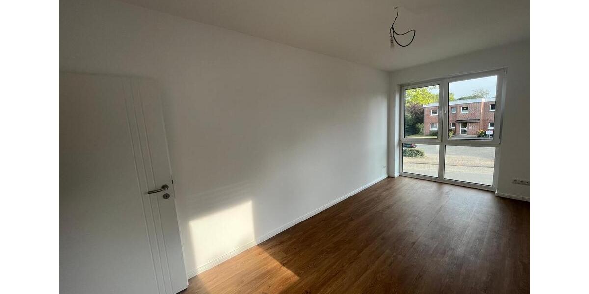 Reihenhaus Oldenburg Etzhorn - 5 Zimmer, 140 m&sup2;, 1.800&euro; | Angebot:26151928