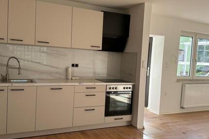 Haus Kaiserslautern Engelshof - 4 Zimmer, 90 m&sup2;, 800&euro; | Angebot:26350340