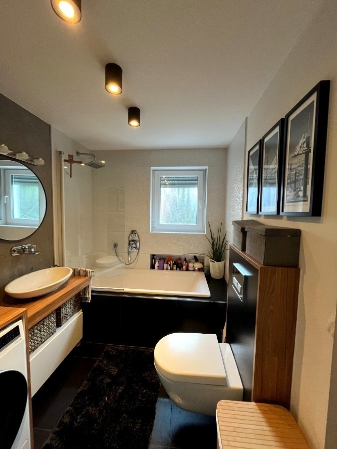 Moderne Hochparterrewohnung in bester Innenstadtlage – ruhig und komfortabel 3 zimmer