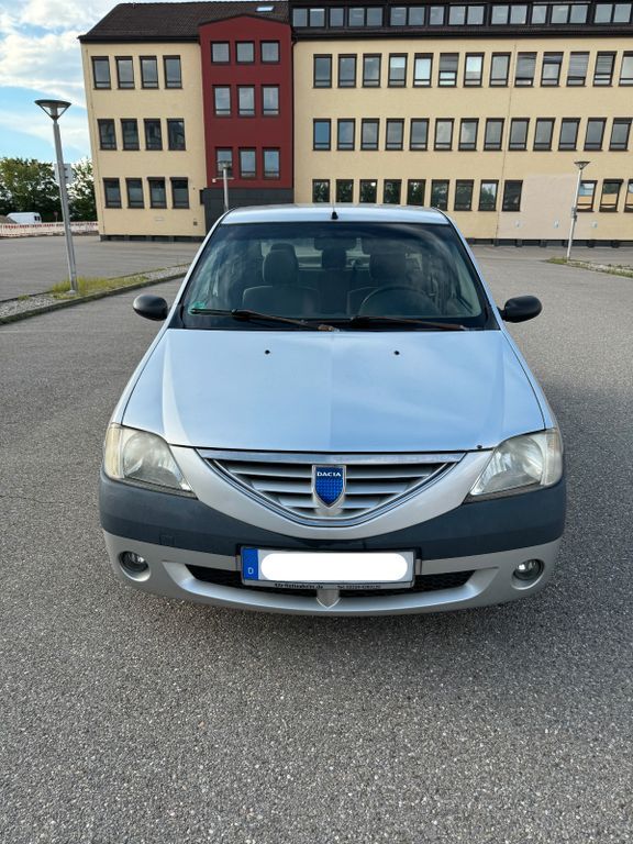 Dacia Logan 328.000 km 1.290 € Augsburg 86159