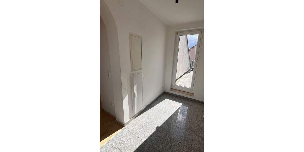 Etagenwohnung Feucht - 4 Zimmer, 117 m&sup2;, 410.000&euro; | Angebot:26293016