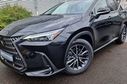 Lexus NX 450h 11.312 km 49.990 € Nürtingen 72622