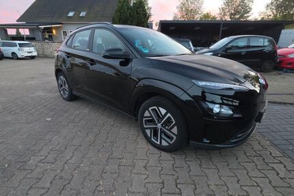 Hyundai KONA Elektro 45.000 km 19.990 &euro; Neubrandenburg 17036