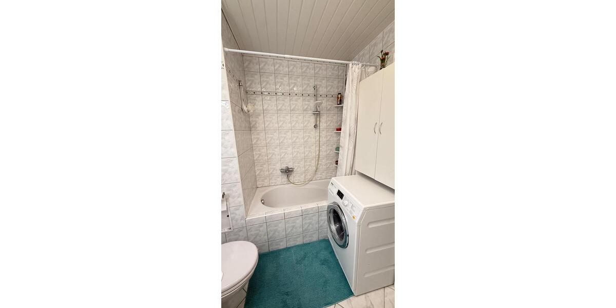 Etagenwohnung Siegburg - 2 Zimmer, 75 m&sup2;, 1.400&euro; | Angebot:26432732