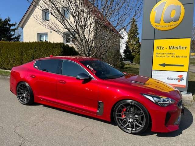Kia Stinger 28.200 km 42.500 &euro; Blumberg-Riedböhringen 78176