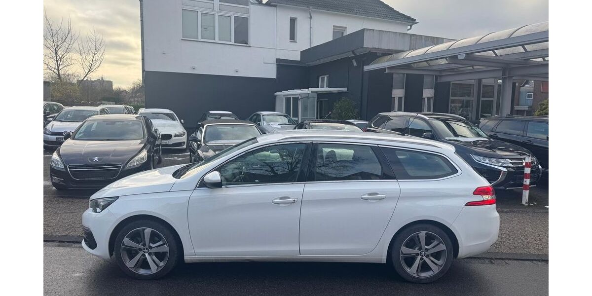 Peugeot 308 114.000 km 10.900 &euro; Herten 45699