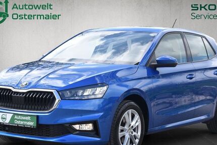 Skoda Fabia 8.185 km 22.385 &euro; Tacherting 83342