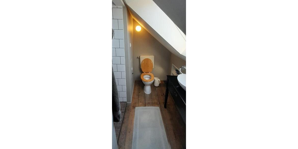 Dachgeschoßwohnung Emden - 2 Zimmer, 70 m&sup2;, 700&euro; | Angebot:26358217