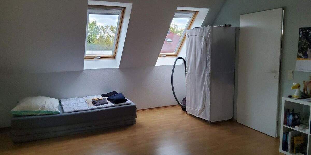 Sehr schöne großzügige 1-Zimmerwohnung mit Wintergarten in grüner und ruhiger Wohnlage zu vermieten 1 zimmer