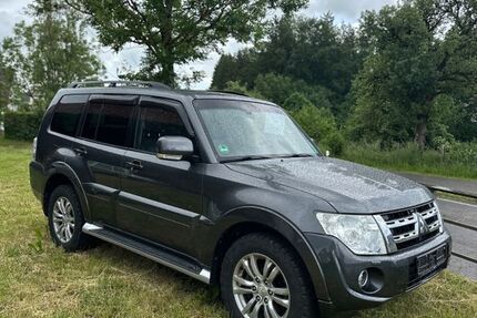 Mitsubishi Pajero 218.000 km 16.490 &euro; Waldburg 88289