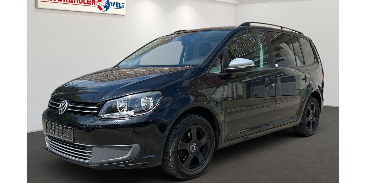 VW Touran 237.379 km 3.499 &euro; Berlin 12681